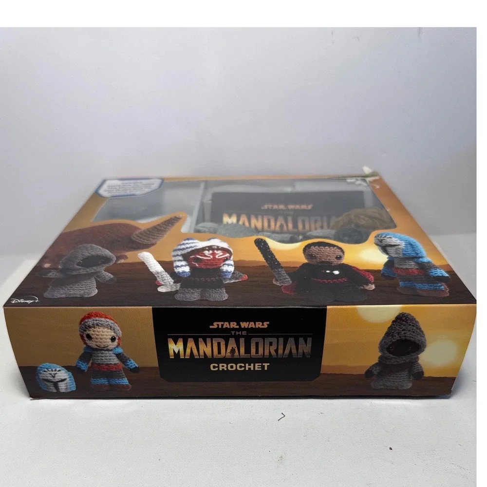 Thunder Bay Press Star Wars The Mandalorian Crochet Kit New Box Wear DIY Craft